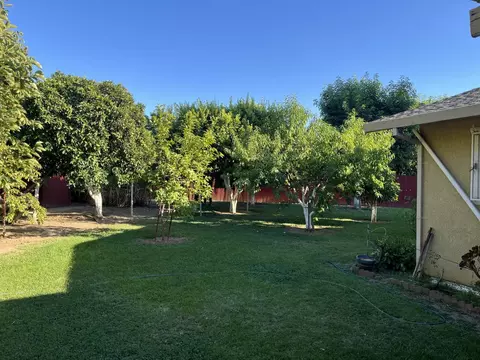 Exterior - 2238 Leslie Ct, Live Oak, CA 95953 photo 3 of 7