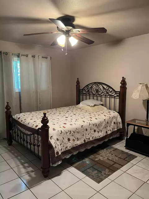 Bedroom - 2238 Leslie Ct, Live Oak, CA 95953 photo 1 of 2