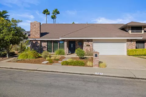 747 Shoreside Dr, Sacramento, CA 95831