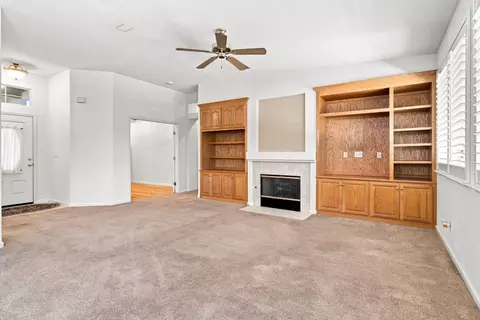 Living - 1738 Matterhorn St, Manteca, CA 95337 photo 4 of 6