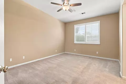 Bedroom - 1738 Matterhorn St, Manteca, CA 95337 photo 3 of 4