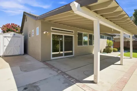 Exterior - 1738 Matterhorn St, Manteca, CA 95337 photo 3 of 6