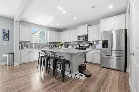 Kitchen - 1652 Cady Ln, Ripon, CA 95366 photo 5 of 5