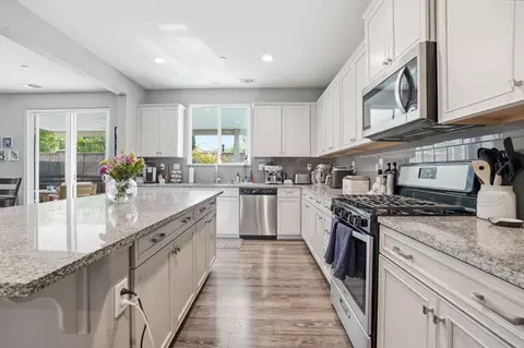 Kitchen - 1652 Cady Ln, Ripon, CA 95366 photo 1 of 5
