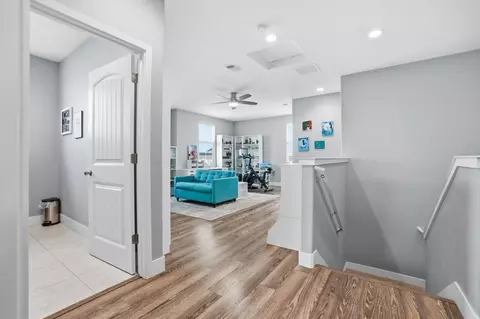 Entry Way - 1652 Cady Ln, Ripon, CA 95366 photo 4 of 8