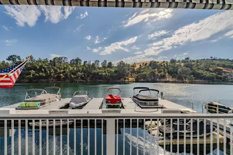 View/Area - 1031 Shoreline Dr #12, Copperopolis, CA 95228 photo 4 of 8