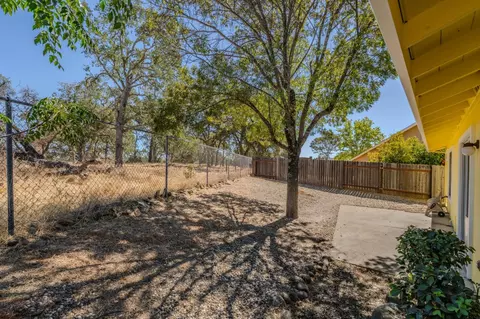 Exterior - 144 Errin Pl, Jackson, CA 95642 photo 11 of 14