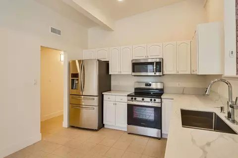 Kitchen - 2520 Mission Ave, Carmichael, CA 95608 photo 4 of 5