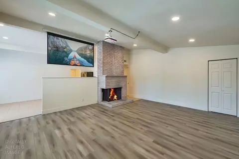 Living - 2520 Mission Ave, Carmichael, CA 95608 photo 4 of 5