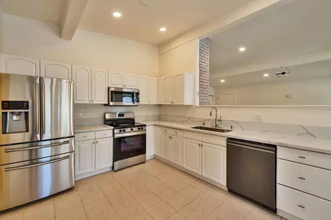 Kitchen - 2520 Mission Ave, Carmichael, CA 95608 photo 3 of 5