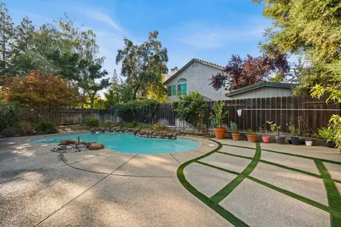 Exterior - 2751 Tejon St, Lodi, CA 95242 photo 2 of 4