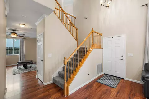 Entry Way - 2751 Tejon St, Lodi, CA 95242 photo 1 of 4