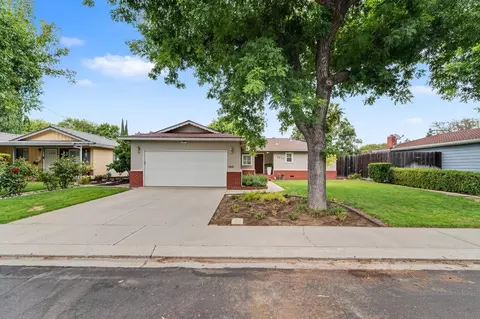 Exterior - 2837 Levon Ave, Modesto, CA 95350 photo 3 of 9