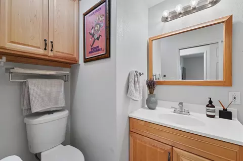 Bath - 2837 Levon Ave, Modesto, CA 95350 photo 2 of 2
