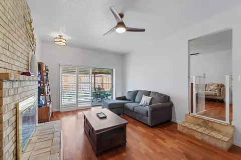 Living - 2837 Levon Ave, Modesto, CA 95350 photo 5 of 6