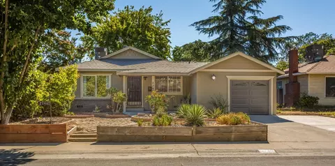 2740 Northglen St, Sacramento, CA 95833