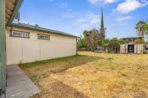 Exterior - 351 Aries Pl, Lathrop, CA 95330 photo 3 of 6