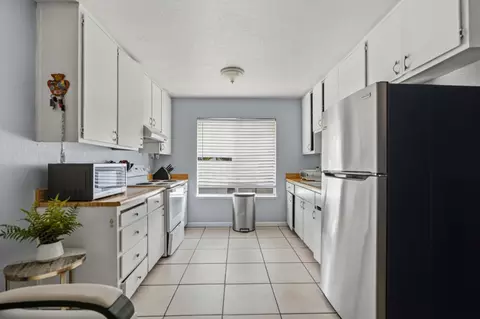 Kitchen - 351 Aries Pl, Lathrop, CA 95330 photo 1 of 3