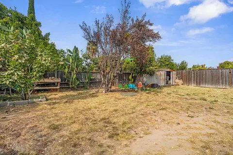 Exterior - 351 Aries Pl, Lathrop, CA 95330 photo 6 of 6