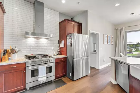 Kitchen - 9595 Stablegate Rd, Wilton, CA 95693 photo 3 of 4