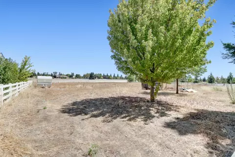 Exterior - 9595 Stablegate Rd, Wilton, CA 95693 photo 15 of 23