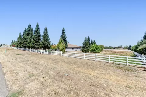 Exterior - 9595 Stablegate Rd, Wilton, CA 95693 photo 22 of 23