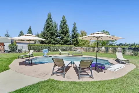 Exterior - 9595 Stablegate Rd, Wilton, CA 95693 photo 14 of 23