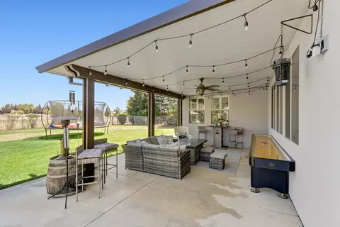 Exterior - 9595 Stablegate Rd, Wilton, CA 95693 photo 7 of 23