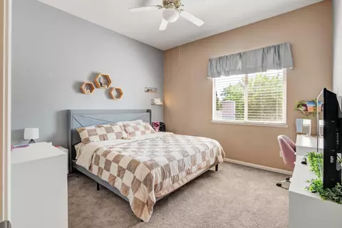 Bedroom - 9595 Stablegate Rd, Wilton, CA 95693 photo 5 of 7