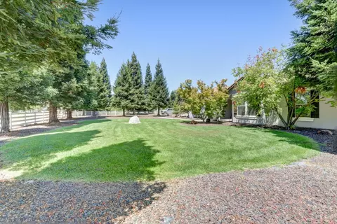 Exterior - 9595 Stablegate Rd, Wilton, CA 95693 photo 19 of 23