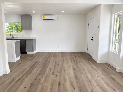 Living - 2125 E Myrtle St, Stockton, CA 95205 photo 2 of 2