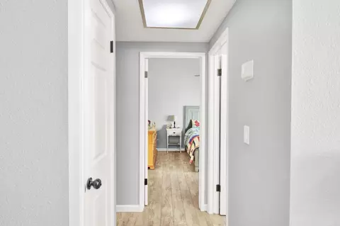 Entry Way - 947 Sylvan Meadows Dr, Modesto, CA 95356 photo 1 of 1