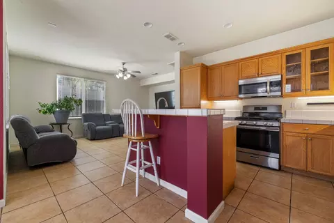Kitchen - 1612 Hearthsong Dr, Manteca, CA 95337 photo 1 of 3