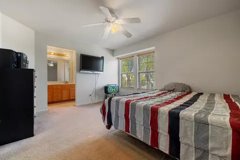 Bedroom - 1612 Hearthsong Dr, Manteca, CA 95337 photo 6 of 7