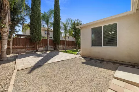 Exterior - 1612 Hearthsong Dr, Manteca, CA 95337 photo 4 of 7