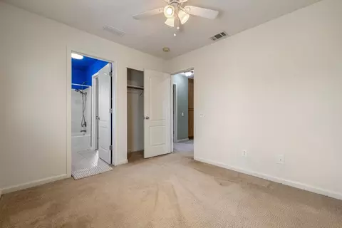 Bedroom - 1612 Hearthsong Dr, Manteca, CA 95337 photo 3 of 7