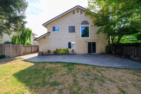 Exterior - 6036 Deep River Ct, Riverbank, CA 95367 photo 10 of 14