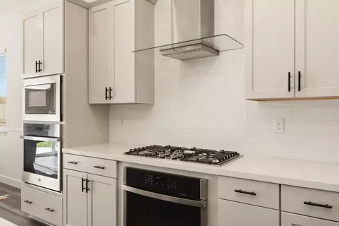 Kitchen - 7991 Combine Way, Antelope, CA 95843 photo 3 of 7
