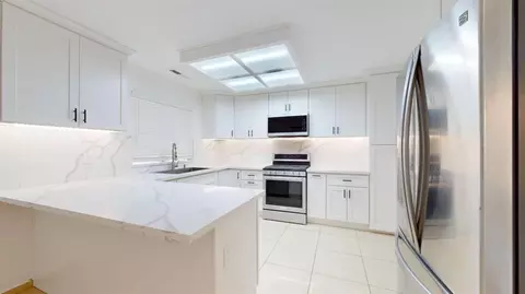 Kitchen - 379 Edan Ct, Merced, CA 95341 photo 1 of 3