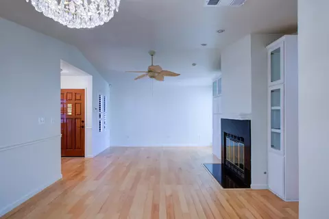 Living - 1311 Trinity Way, Turlock, CA 95382 photo 3 of 5