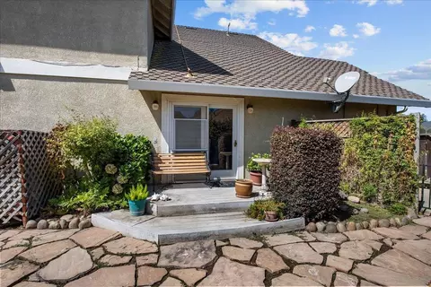 Exterior - 400 Rosebay Ln, Modesto, CA 95356 photo 16 of 19