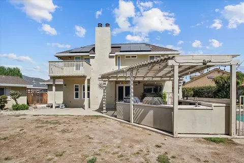 Exterior - 400 Rosebay Ln, Modesto, CA 95356 photo 7 of 19