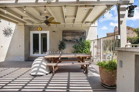 Exterior - 400 Rosebay Ln, Modesto, CA 95356 photo 8 of 19