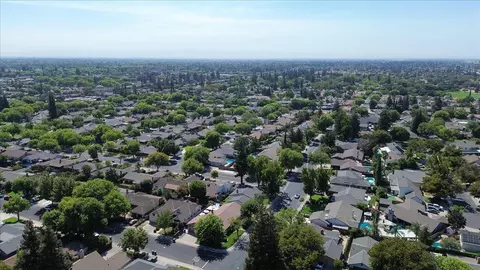View/Area - 400 Rosebay Ln, Modesto, CA 95356 photo 4 of 5