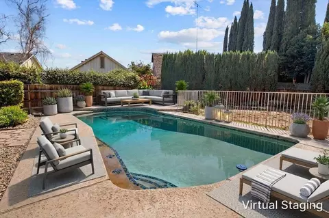 Exterior - 400 Rosebay Ln, Modesto, CA 95356 photo 11 of 19