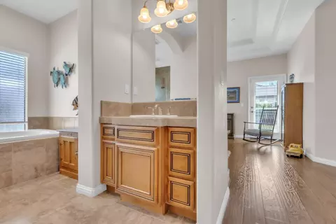 Entry Way - 940 Chase Dr, Galt, CA 95632 photo 2 of 2