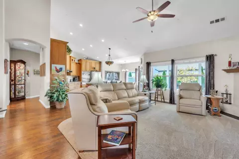 Entry Way - 940 Chase Dr, Galt, CA 95632 photo 1 of 2