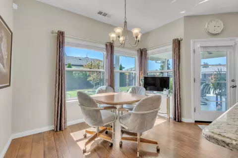 Dining - 940 Chase Dr, Galt, CA 95632 photo 3 of 3