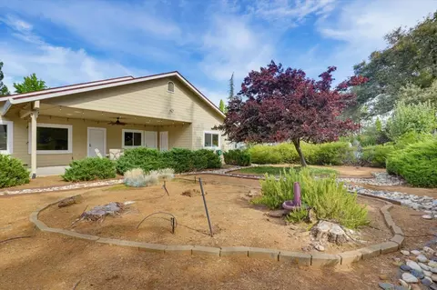 Exterior - 11065 Ringtail Rd, Penn Valley, CA 95946 photo 11 of 23