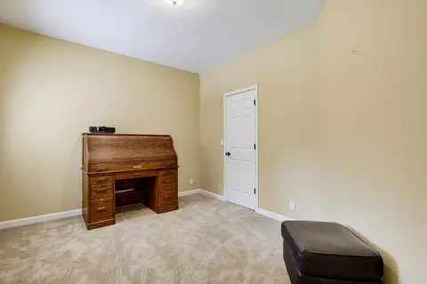 Bedroom - 11065 Ringtail Rd, Penn Valley, CA 95946 photo 4 of 8